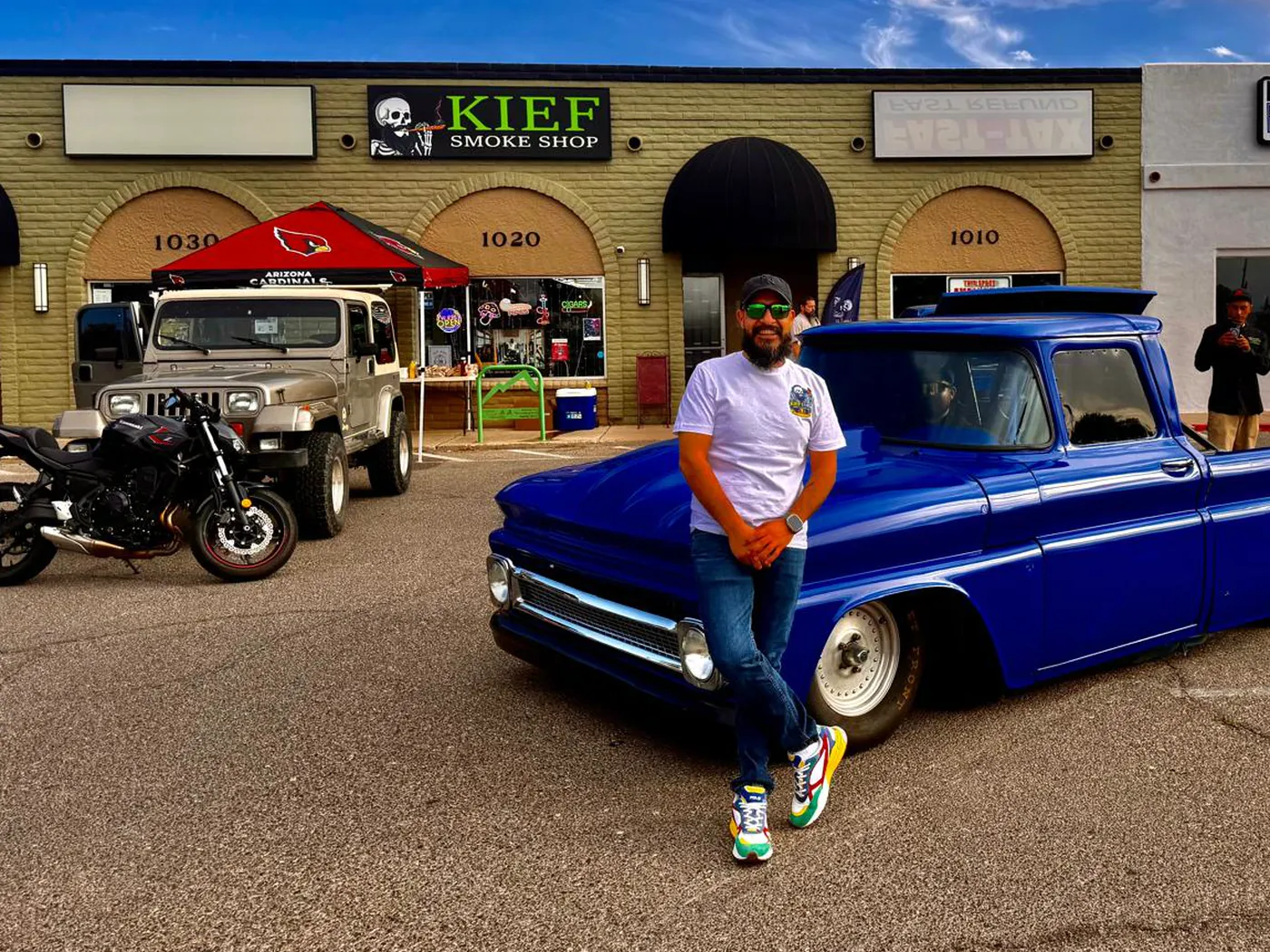 The Kief Smoke Shop storefront at 1020 E Fry Blvd in Sierra Vista